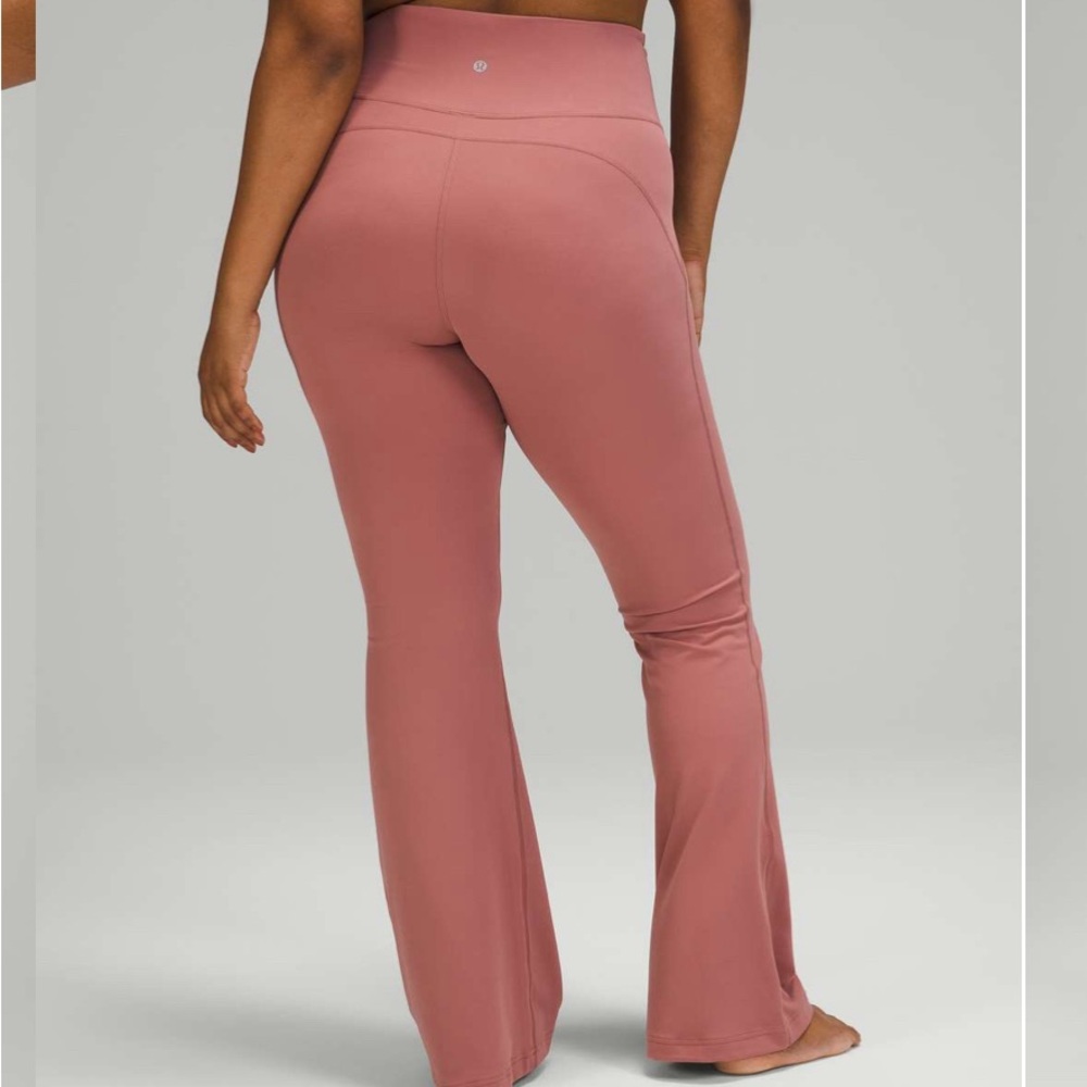Lululemon Groove Pant Flare Super High-Rise *Nulu
Spiced Chai